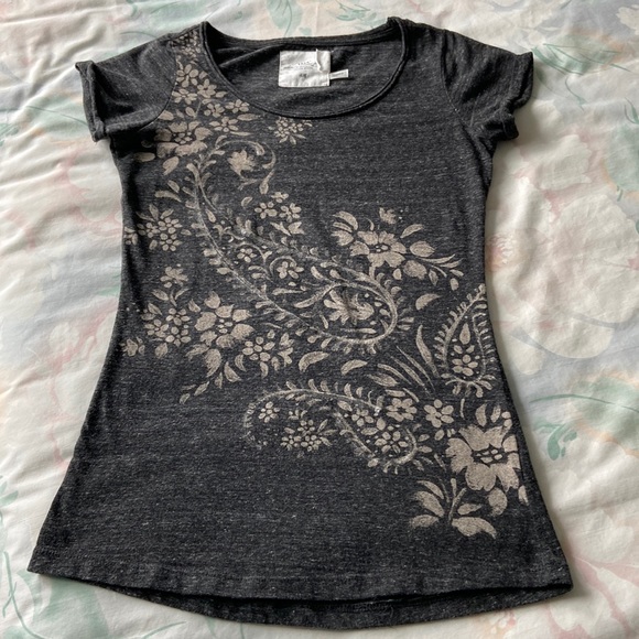 Sequined t-shirt - Picture 1 of 6